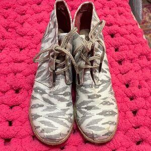 Toms Zebra Print Canvas Lace-Up Booties